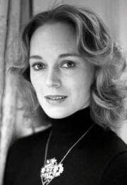 Catriona MacColl