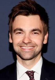 Drew Tarver
